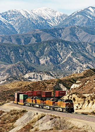 BNSF 4904 Cajon 1690207 JC309
