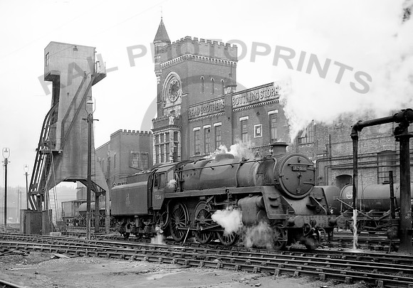73016-Y-KentishTown-1957-RPC584