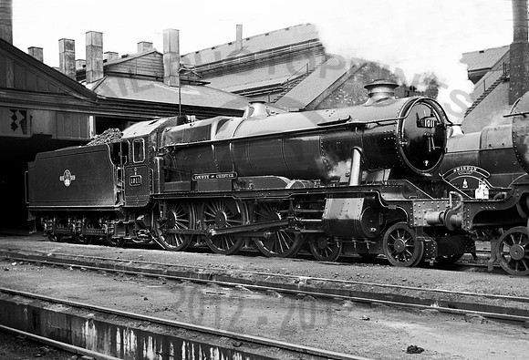 1011 Swindon Shed 210457 NP265