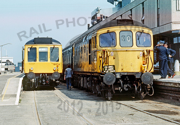 33112 Weymouth Quay 0684 RPCJV043