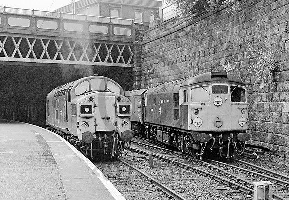 37037 & 26014 Glasgow Queen Street 230681 JC110