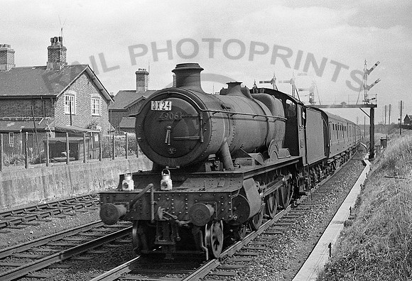 4906-Y-Eastleigh-0662-RPC105