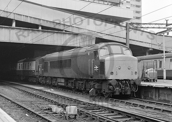 45120-Y-BirminghamNewStreet-291082-LP825