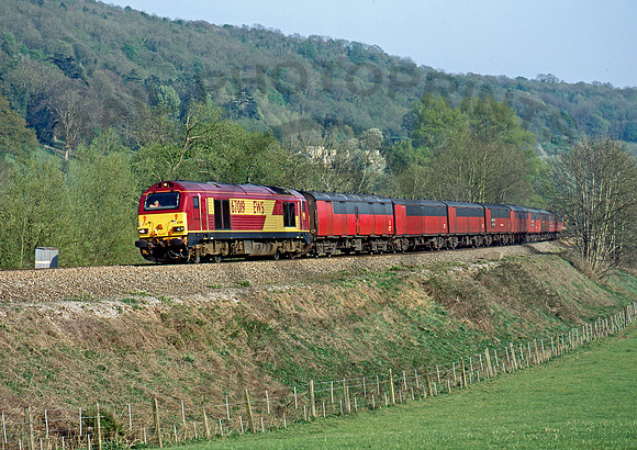 67019-Y-LimpleyStoke-180403-JC906