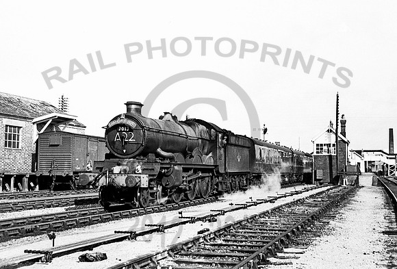 7013 Moreton in Marsh 130463 HB088