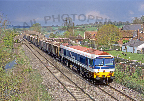 59104-Y-LittleBedwyn-160499-JC180