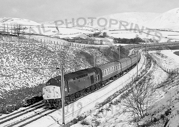 241 Grayrigg 240273 RPC375