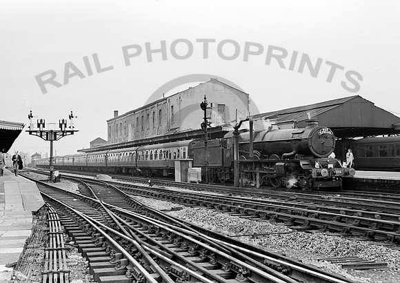 6018 Swindon 280463  HB301