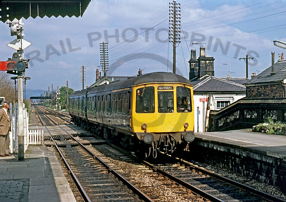 Class 103 M56158 Gobowen 0581 RPC72