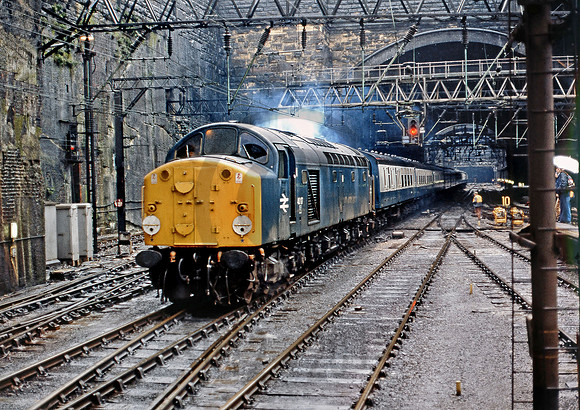 40117-X-LiverpoolLimeSt-1980-CW461