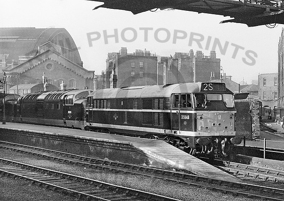 D5646-Y-KingsCross-0366-RPCMJ286