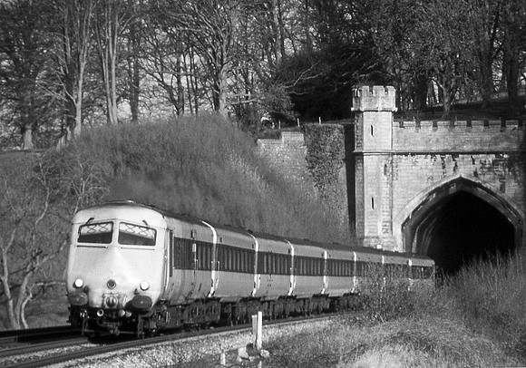 Pullman-Twerton-0472-RP235bw
