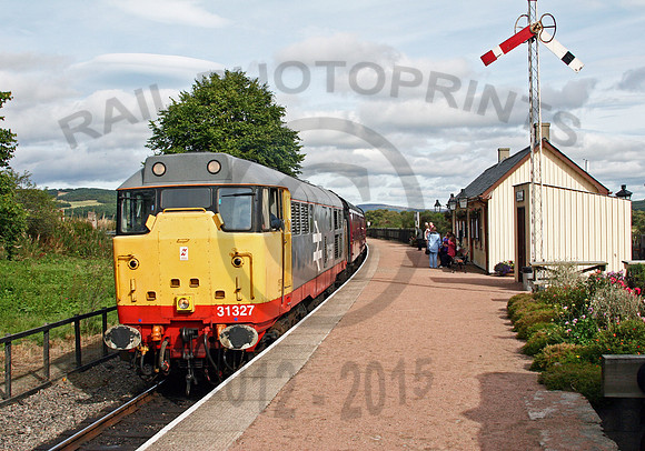 31327-Broomhill-Strathspey-180905-JC012