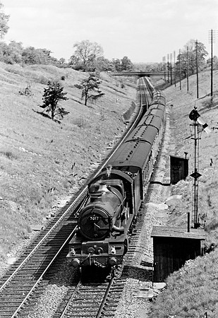 7017 Corsham  RPC402