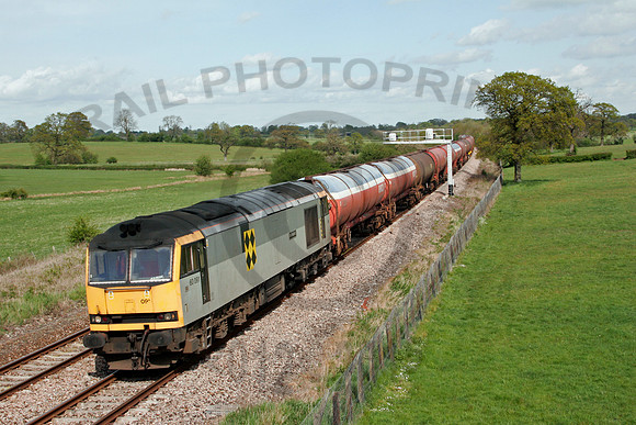 60091-Y-ActonTurville-050505-JC1