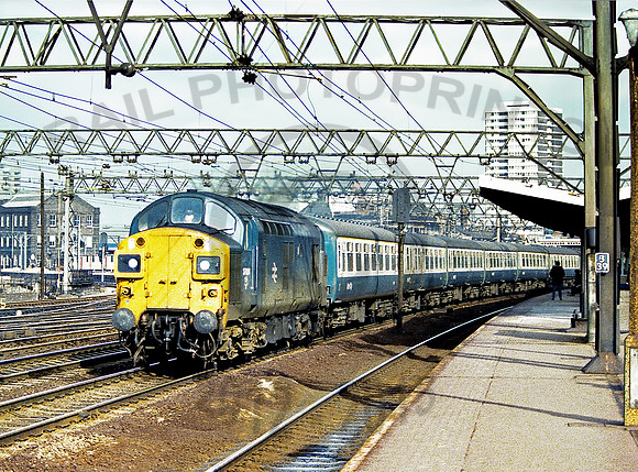37034_Stratford_240278 GE