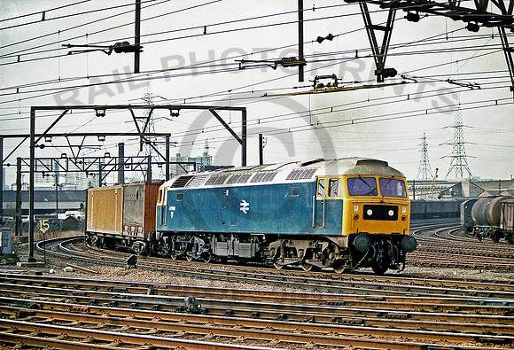 47009_Stratford_240278 GE