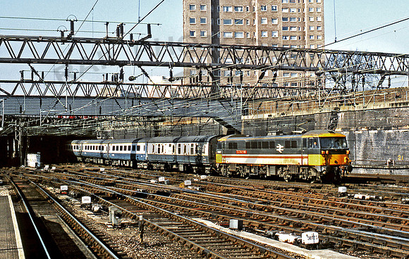 87007-Euston-080386 GE
