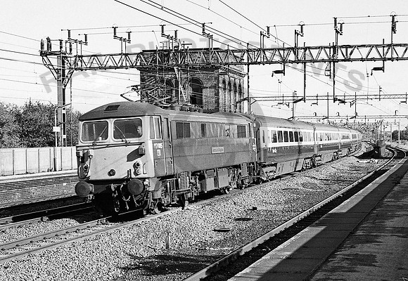 87015 Tamworth 181080  JC885