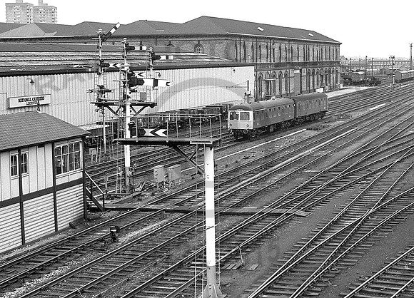 Class105-E56434-Leicester-280479-JC845