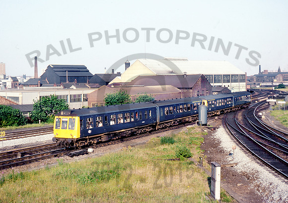 Class 108 Leeds 060776 DC135
