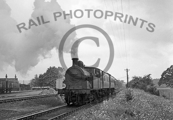 31704 Oxted area 020653  DCC494