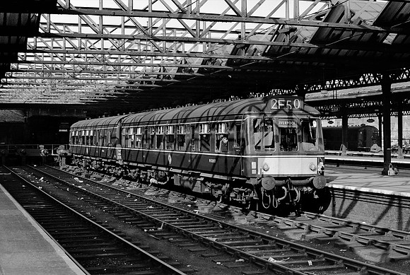 Class 108 M52037 Wigan NW 021064 PF037