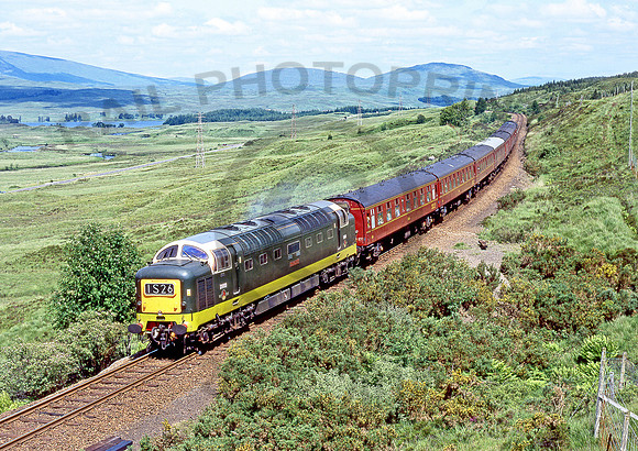 D9009-Y-BridgeofOrchy-250603-JC523