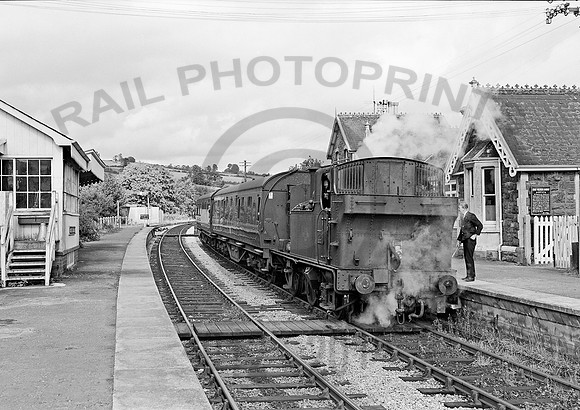 1421 Cadeleigh 280963 HB513