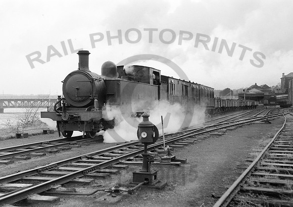 3-Y-Londonderry-201254-HB44