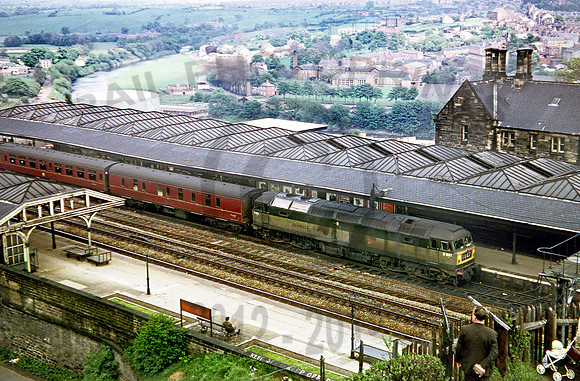 D1661 Durham 210566 CD004