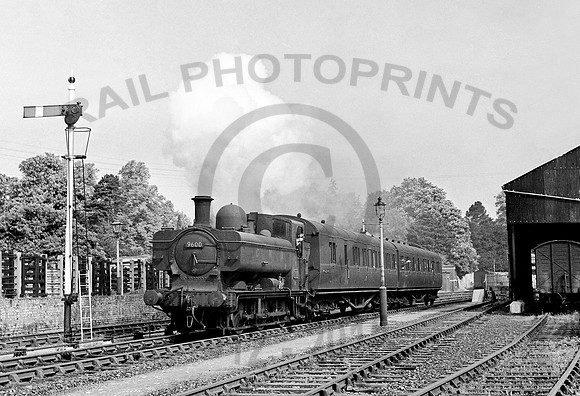 9600 Cirencester  260553 DCC035