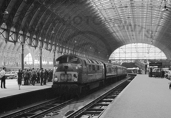 D808-Paddington-270763-RPC219