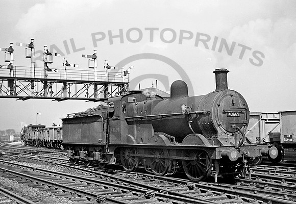43669-Derby-0363-RPC089