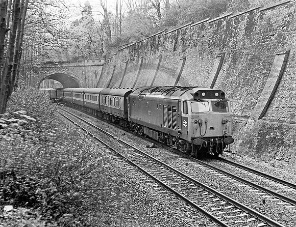 50016-TwertonTunnel-290478-JC1