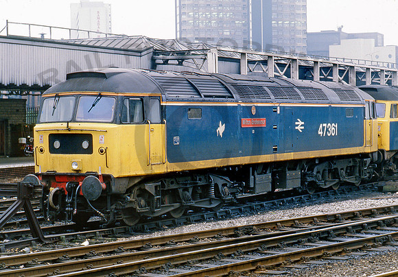 47361-Y-ManchesterVictoria-0488-CW419