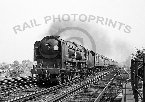 35029 Berrylands  200866 IT353