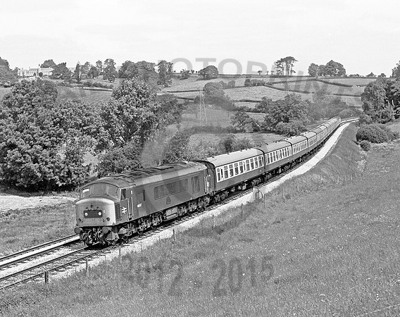 46037-Stoneycombe-100678-JC