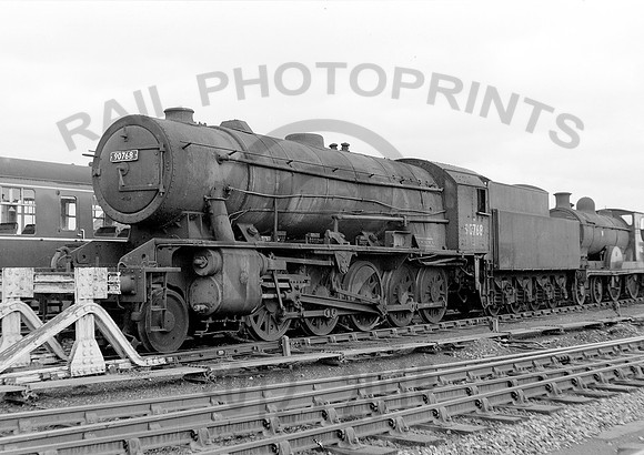 90768-Y-Carstairs-260563-RPC573