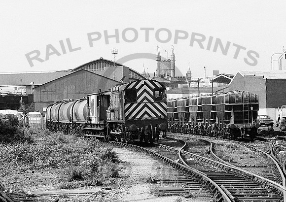 08643-Y-AvonsideWharf-130584-JC663