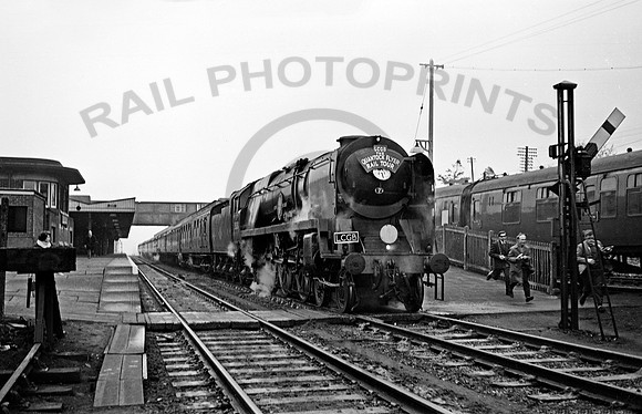 35030 Templecombe 160264 HB639