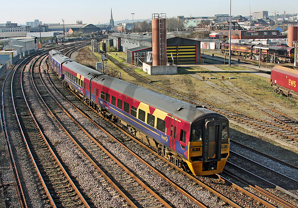 158765-Y-Bristol-090208-JC02
