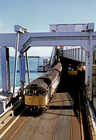 33206 Dover 1988 RC-J229