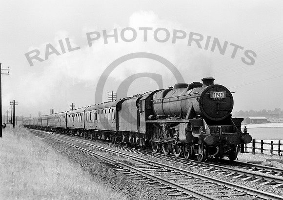 44764-Y-NortonCrossing-0863-RW063
