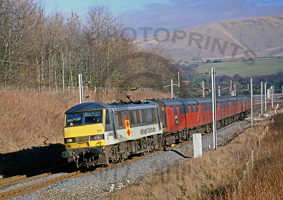 90035 Low Moor 290101 BR501