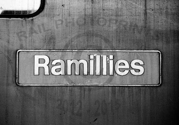 50019-nameplate-111278-HB913