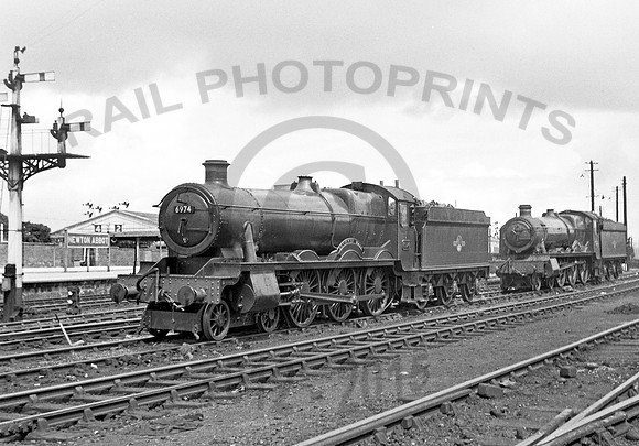 6974  Newton Abbot   1959 KLC936