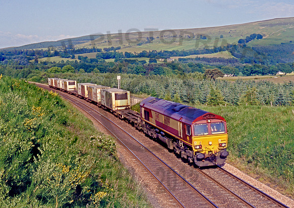 66099 Gleneagles 260603 JC720
