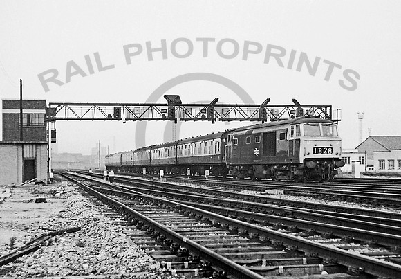 7039  Bristol Temple Meads 150471  JM338
