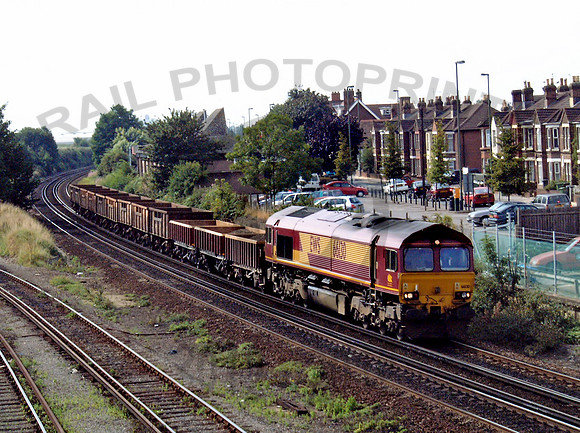 66130 Eastleigh 030902 JC17